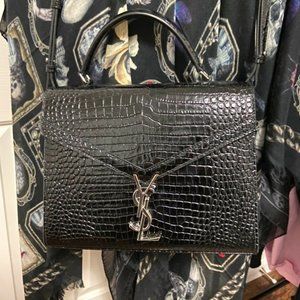 YSL SAINT LAURENT Patent Croc Cassandra Med